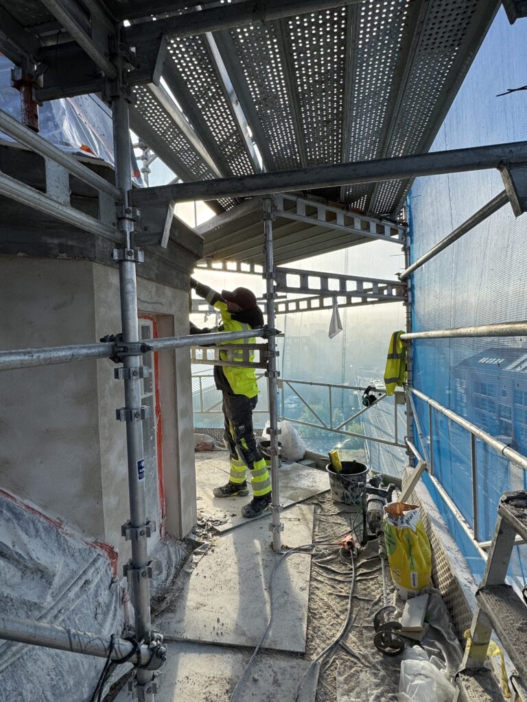 20250826_060837876_iOS