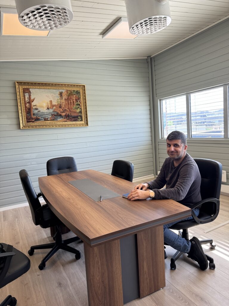 Daglig leder Bekir Kayhan Daglig leder Bekir Kayhan