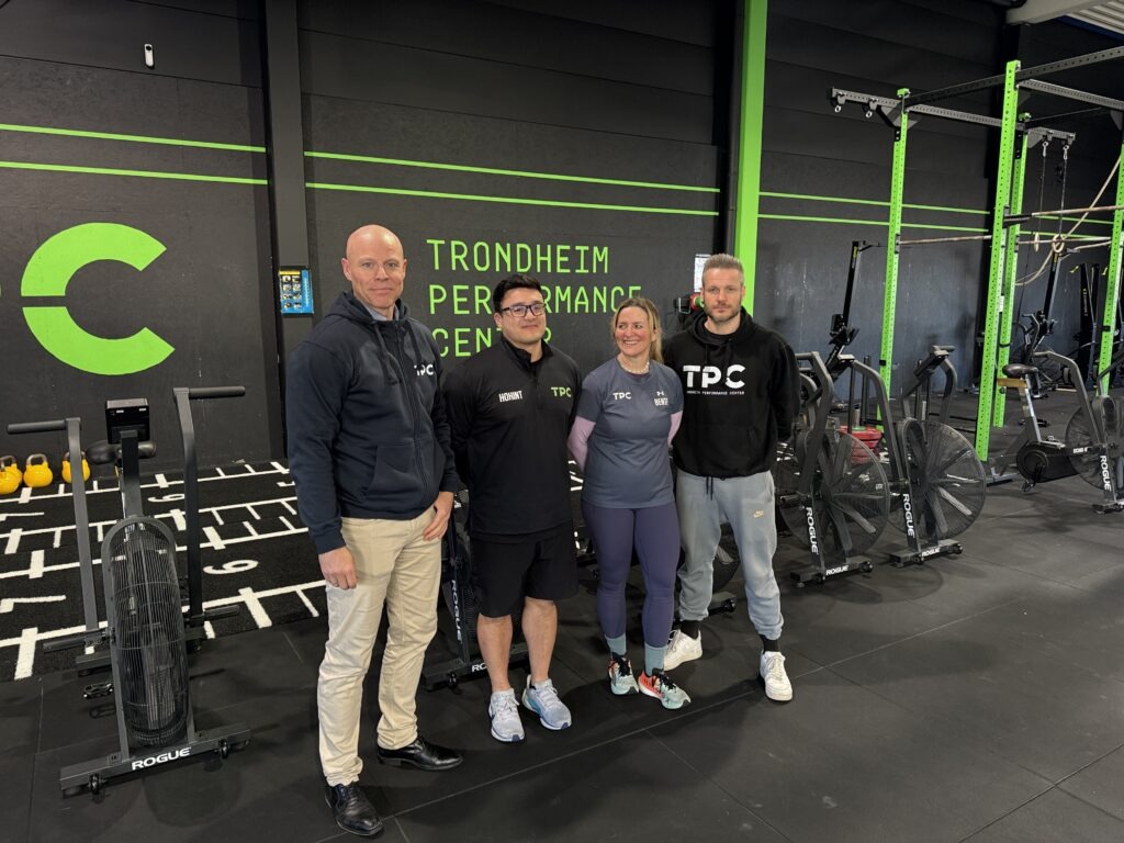 Eierne Eierne av Trondheim Performance Center: Werner Gjerde, Hohint Wat, Bente Kulvik Bremseth, Ola Thomas Trobe.