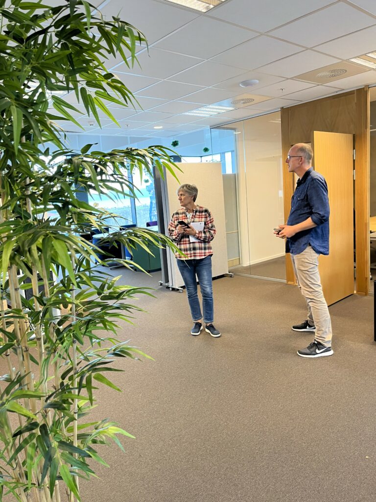 Erik Dyrkoren viser oss rundt