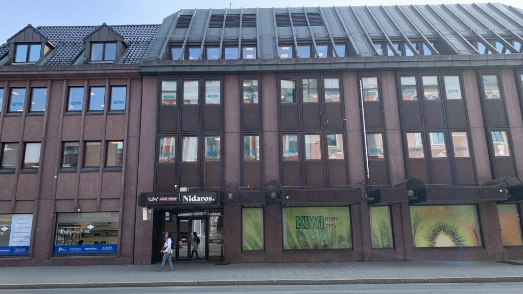 Hovedinngang Olav Tryggvasonsgate