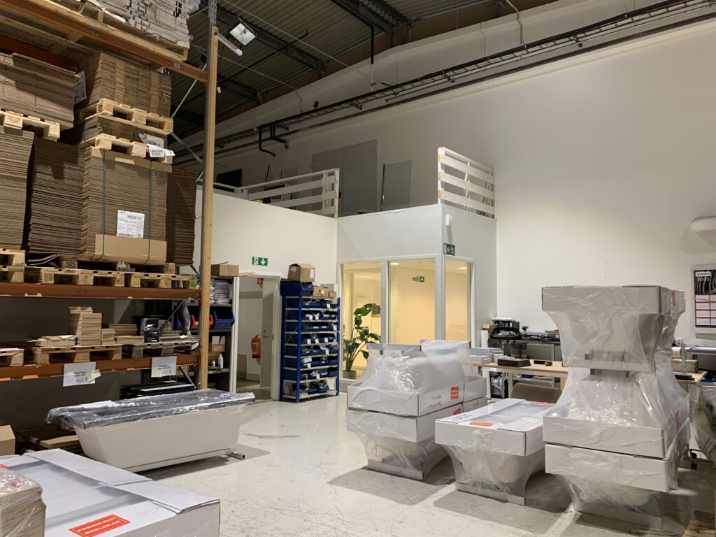 Messanininngang fra lager Messanininngang fra lager