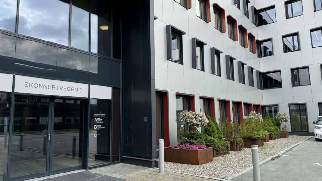 2025 Skonnertvegen 7 Inngangsparti