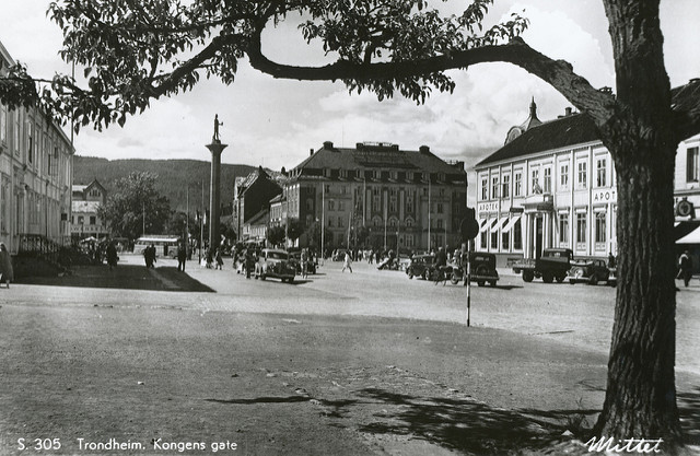 Kongensgate 14 - Sommergården Sommergården 1950-årene Foto: Nasjonalbiblioteket