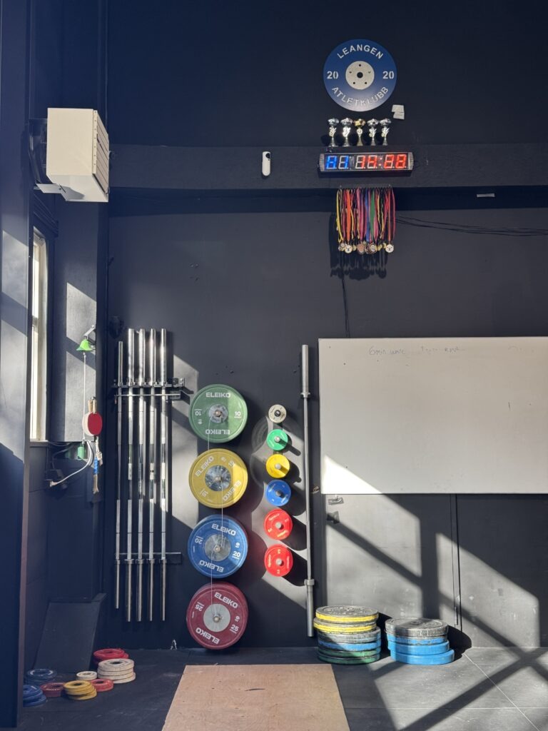 Vektløftingspriser 2 Premiehylle for vektløfterne.